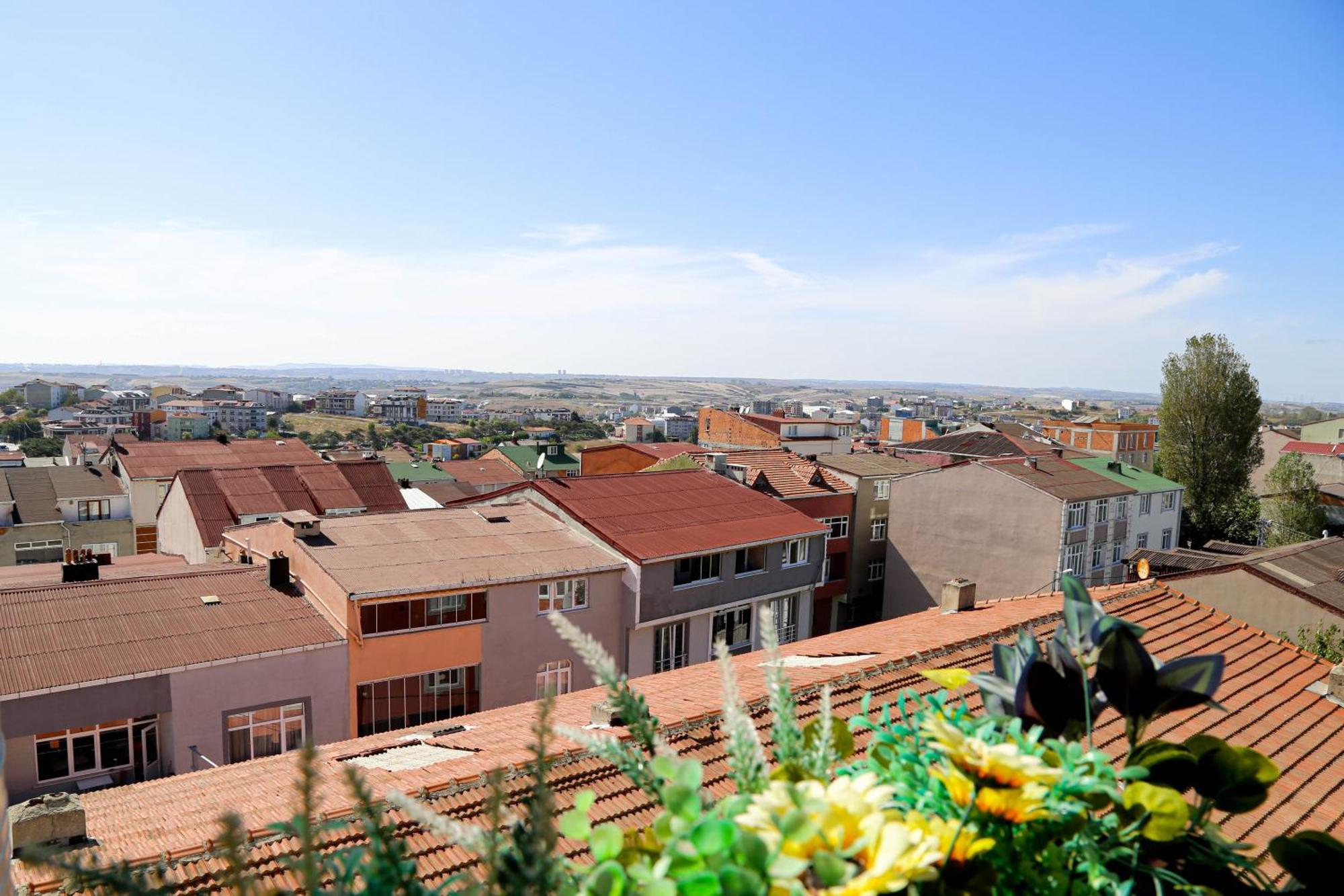 Axu Airport Hotel Arnavutkoy المظهر الخارجي الصورة View of the town
